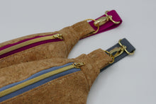 Lade das Bild in den Galerie-Viewer, Bauchtasche Granulat Gold