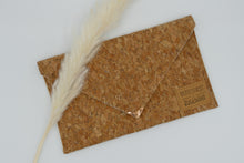 Lade das Bild in den Galerie-Viewer, Clutch