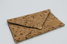 Lade das Bild in den Galerie-Viewer, Clutch