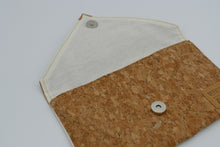 Lade das Bild in den Galerie-Viewer, Clutch