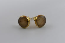Lade das Bild in den Galerie-Viewer, Kork-Ohrstecker Gold 6mm