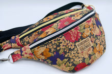 Lade das Bild in den Galerie-Viewer, Bauchtasche Blumen
